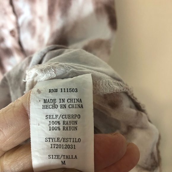 Lily White Hi Low Peplum Ruffled Hem Top Sz M Tank Boho Earthtone Romantic Girly - Picture 7 of 9